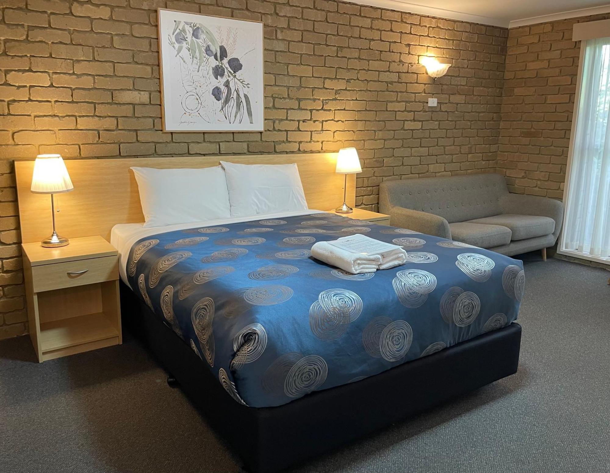 Tropicana Motor 3* Cowes