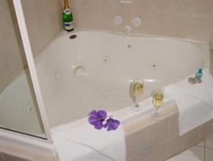 Tropicana Motor 3*